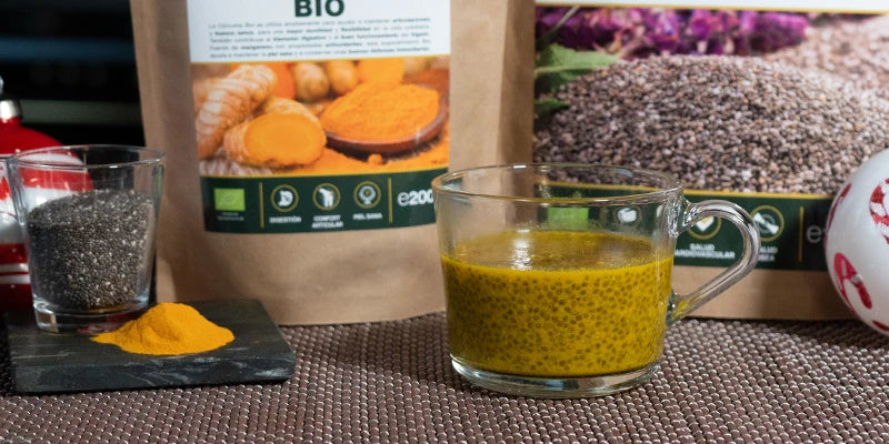 ricetta latte oro semi chia curcuma Bio Amoseeds specialisti superalimenti bio